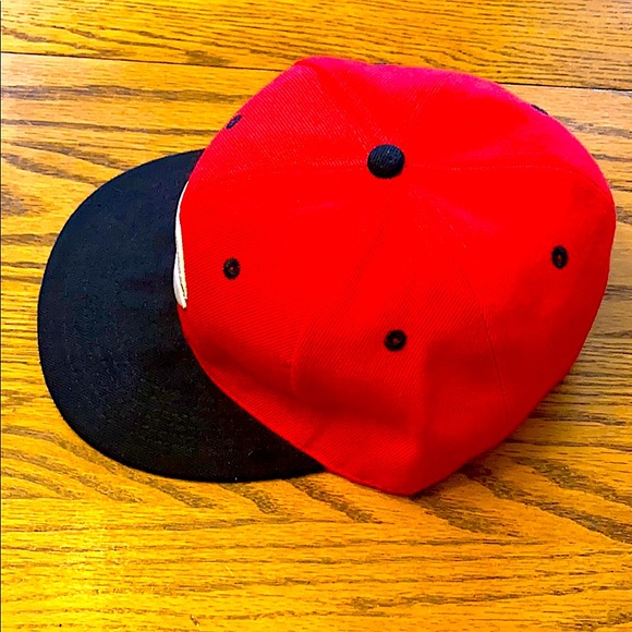 Cincinnati Reds Flatbill Hat - 7 1/2 (58 cm) - Picture 2 of 4